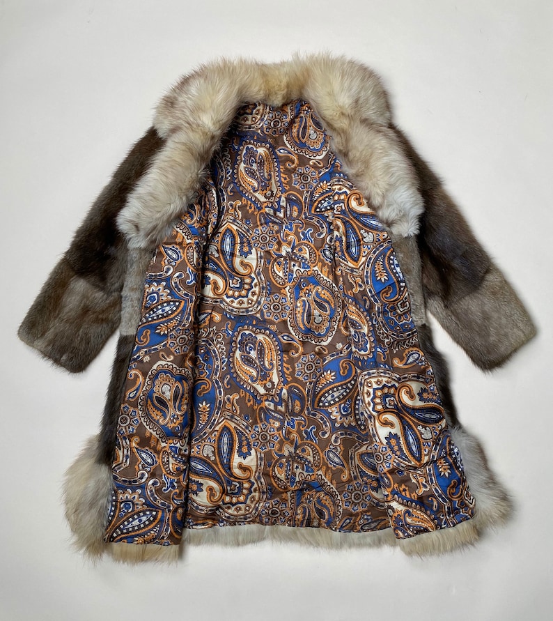 Reserved For Faye Do Not Purchase Vintage 1960\u2019s 1970\u2019s Fox Fur Trimmed Coat Psychedelic Paisley Lining Small