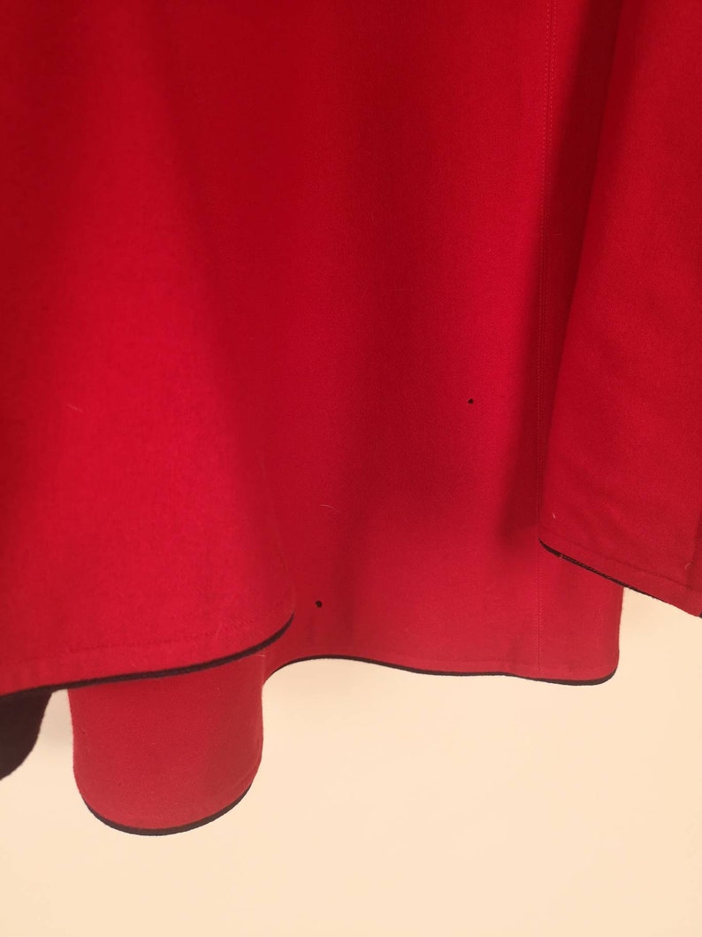 Vintage 1930/'s 1940/'s Blue Wool Nurses Cape War Time Era Red Lining