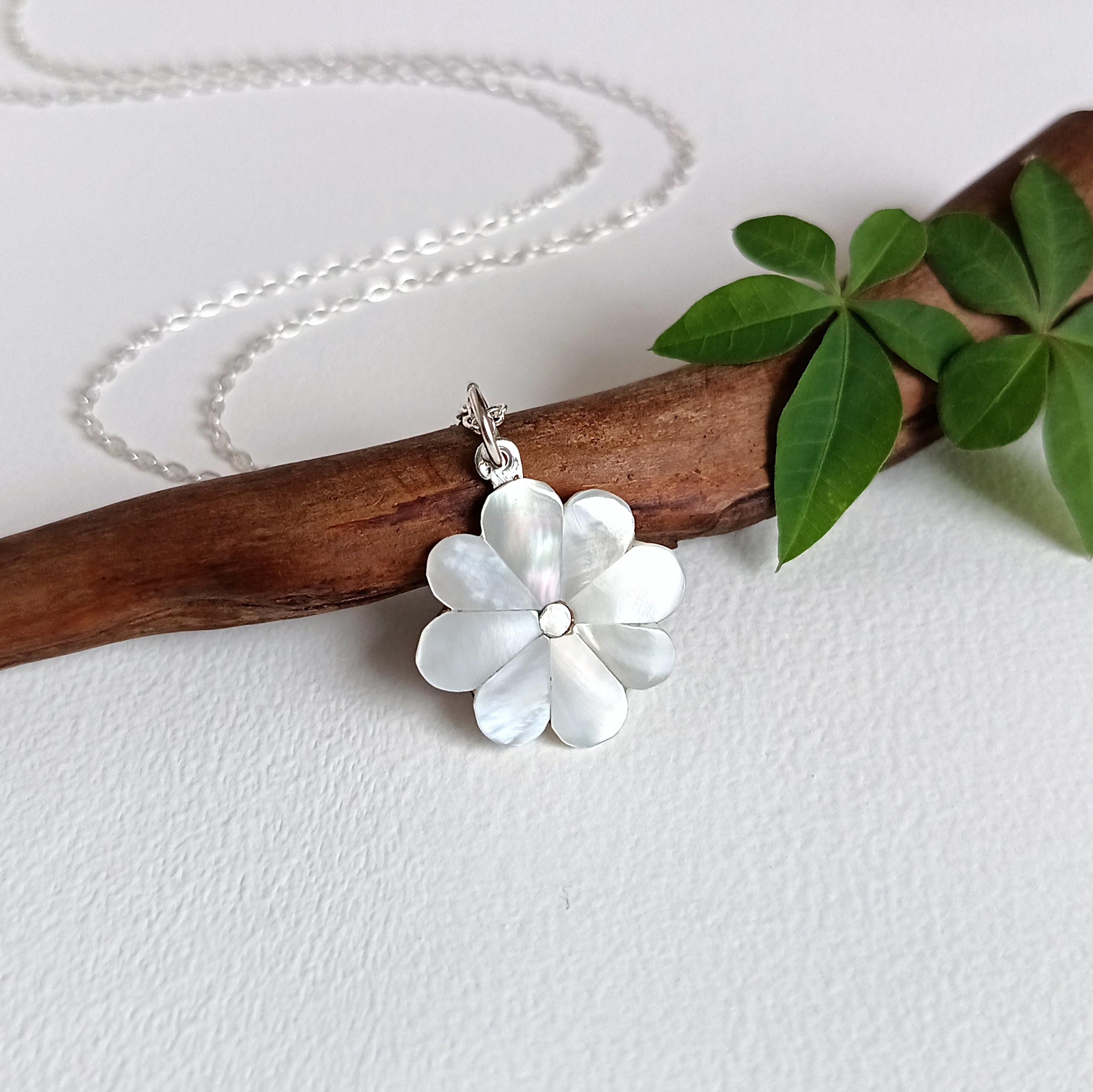 Roseline Gekleurde Bloemetjes Ketting Goud