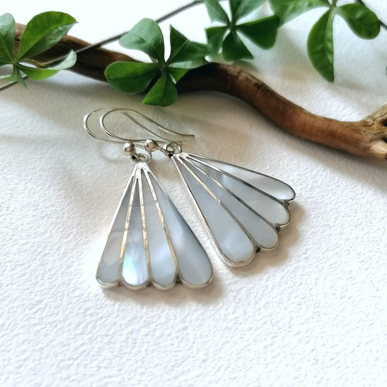 Mother of Pearl Earrings, Art Deco Fan Earring, Handcrafted Mexican Jewellery, Iridescent Shell Inlay, Boho Chic Wedding, Silver Plated image 5