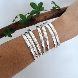 Conjunto de 7 pulseiras, pulseiras marteladas, pulseiras empilháveis, Semanario, pulseiras de 7 dias, joias mexicanas, pulseiras grossas e brilhantes, banhadas a prata