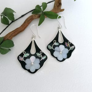 Mother of Pearl Flower Earrings, Handcrafted Mexican Jewellery, Statement Earrings, Black Enamel & Abalone Shell Inlay, Boho Chic Earrings
