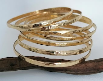 Lot de 7 bracelets joncs scintillants, bracelets superposables en laiton martelé, séminaire mexicain 7 jours