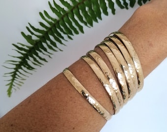 Set of 7 Bangles, Hammered Bangles, Stacking Bracelets, Semanario, 7 Day Bangles, Mexican Jewellery, Thick Sparkly Bangles, Brass Bangles
