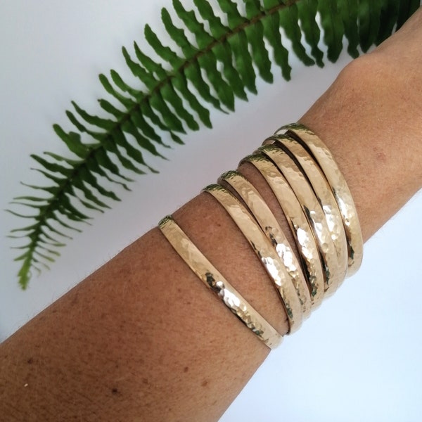 Set of 7 Bangles, Hammered Bangles, Stacking Bracelets, Semanario, 7 Day Bangles, Mexican Jewellery, Thick Sparkly Bangles, Brass Bangles