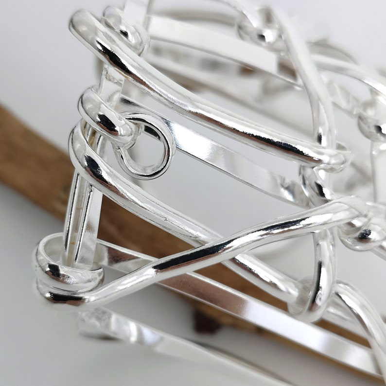 Wholesale Custom Non Tarnish Fashion 18K Gold Plated Stainless Steel Bracelet Chunky Statement Textured Bangle Jewelry For Women