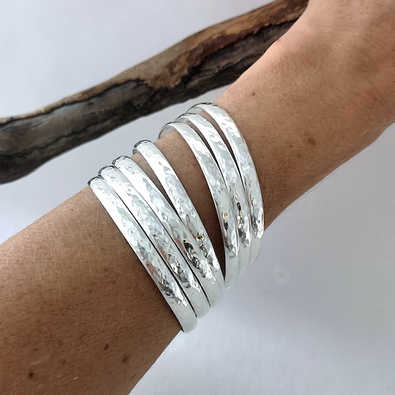 Set of 7 Bangles, 18kt Gold Filled Bangles, Stackable Bangle Bracelets for  Women,bridesmaid Gift ,custom Bracelet Simple,bridesmaid Jewelry - Etsy