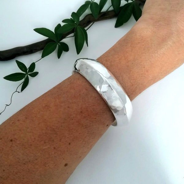 Hammered Bangle, Dome Bangle, Silver Tone Bracelet, Statement Bangle, Wide Bangle, Wide Bracelet, Thick Bangle, Wide Hammered Bangle