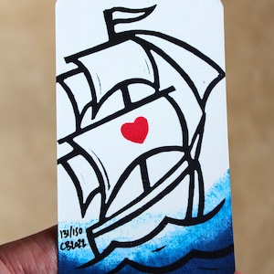SHIP - Mini impresión / tarjeta coleccionable inspirada en tatuajes.  Una impresión de mini tarjeta hecha a mano sellada en un sobre.