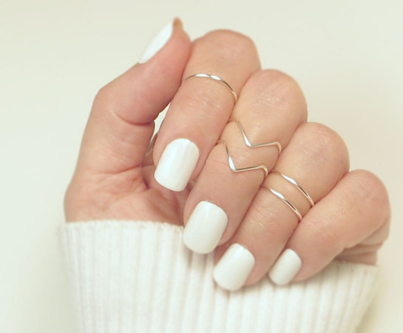 Knuckle Ring Set/ Midi Rings/ Stacking Rings/ Ring Set/ Gift For Her/ Gold or Silver Ring/ Set of 5, 2 Chevrons and 3 Bands/ Jewelry 