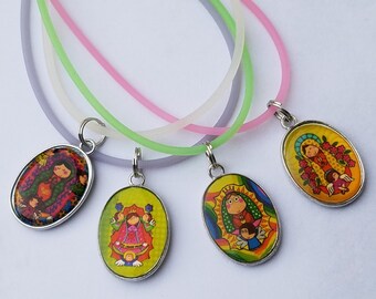 Girls Our Lady of Guadalupe Mother Mary Virgencita Plis Pendant Stretchy Cord Necklace, First Communion Baptism Necklace