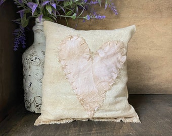 Primitive Heart Pillow, Neutral Pillow, Pillow Tuck, Primitive Pillow, Farmhouse Heart, Farmhouse Pillow, Neutral Decor, Farmhouse Decor