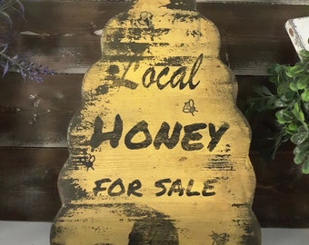 Honey Bee Sign, Rustic Honeycomb Bee Decor, Farmhouse Honey Wood Signs, Local Honey Sign, Farmhouse Home Decor, Rustic Home Wooden Signs