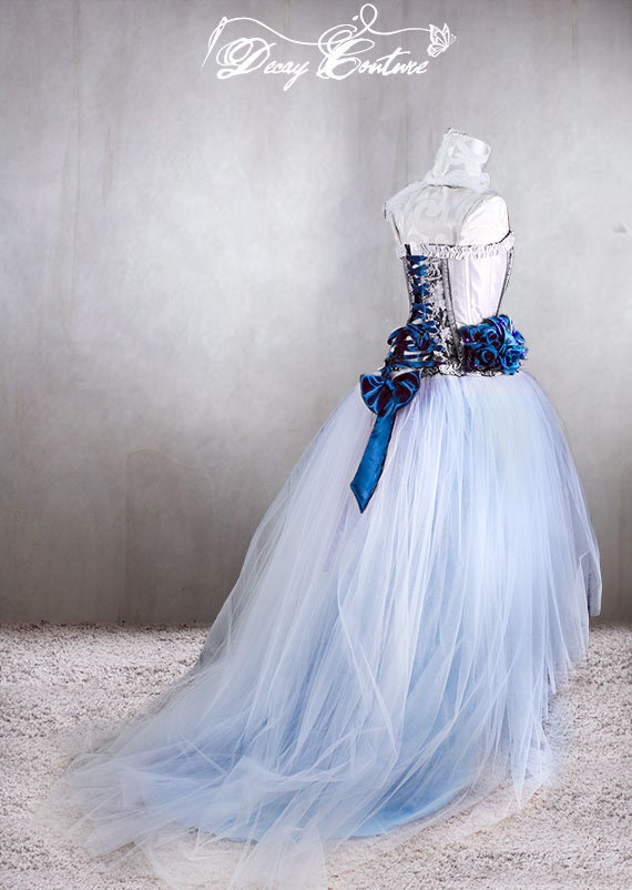 Low High Alice In Wonderland Wedding Gown Wedding Dress Etsy