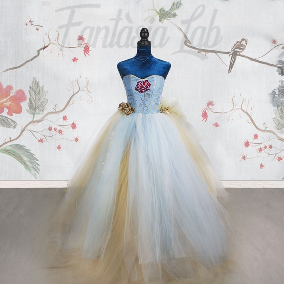 themed wedding dresses