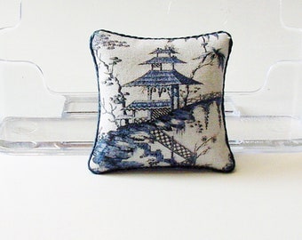 Dollhouse Miniature Pillow Chinoiserie Cushion 1:12 Blue and White  Dolls house accent pillows