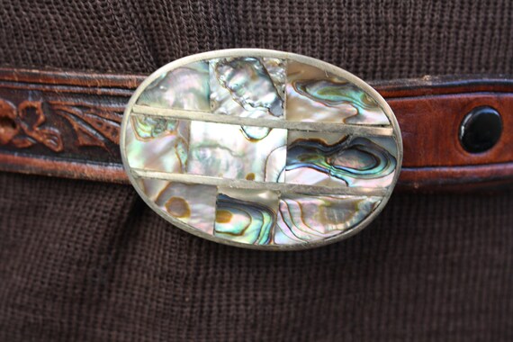 Vintage Genuine Leather Belt Crisscross Floral Motif Abalone  display picture 3