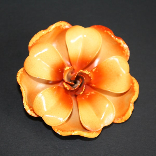 Vintage orange enamel flower pin 60s large statement jewelry