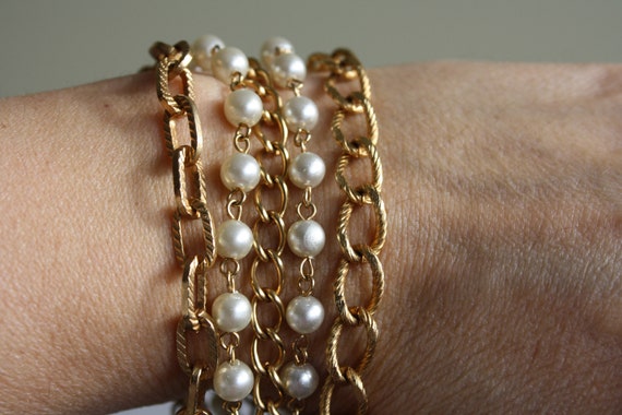 Gorgeous Vintage Multistrand Gold and Pearl Brace… - image 1