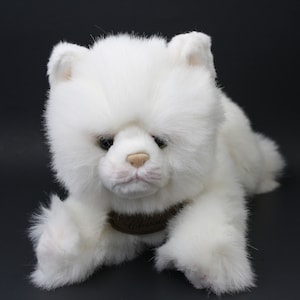 Vintage Yomiko Classics Persian Cat Plush White Cat Green eyed Cat