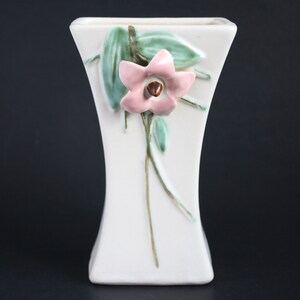 Vintage McCoy Vase 3D pink flower 1940s "Blossom Time" flower Decor