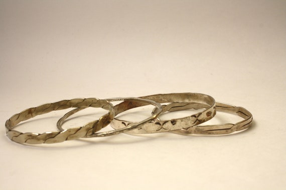 Set of 4 Mexican silver Bangles 925 Vintage Stack… - image 3