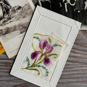 Antica cartolina francese ricamata anni '20, biglietto d'auguri vintage, fiore cucito, francobollo postale usato, effimera di carta per diario spazzatura