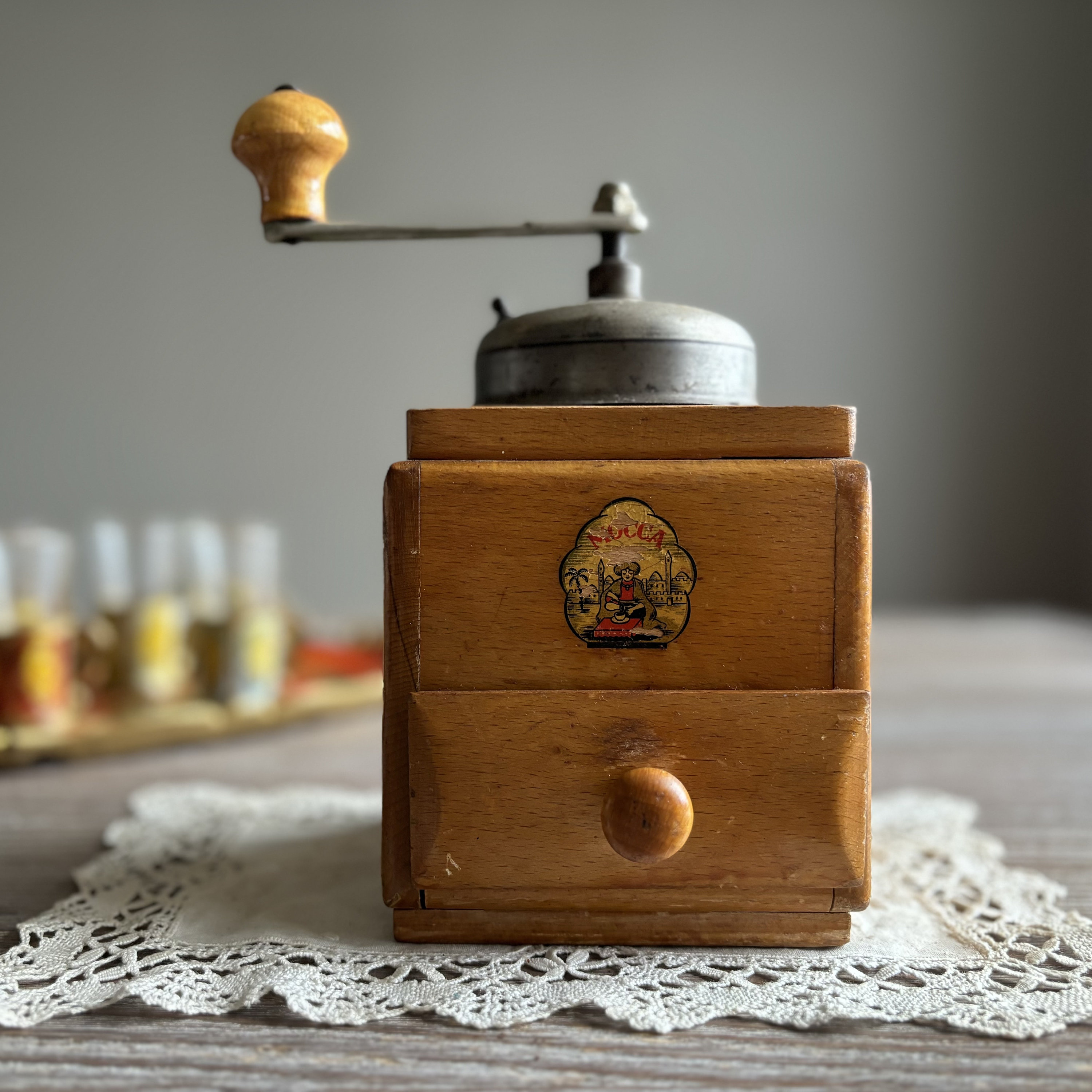 Vintage Coffee Grinder Mocca, Wooden Hand Manual Grinder, 1950s, Primitive Country Farmhouse, Mid Century Home Decor