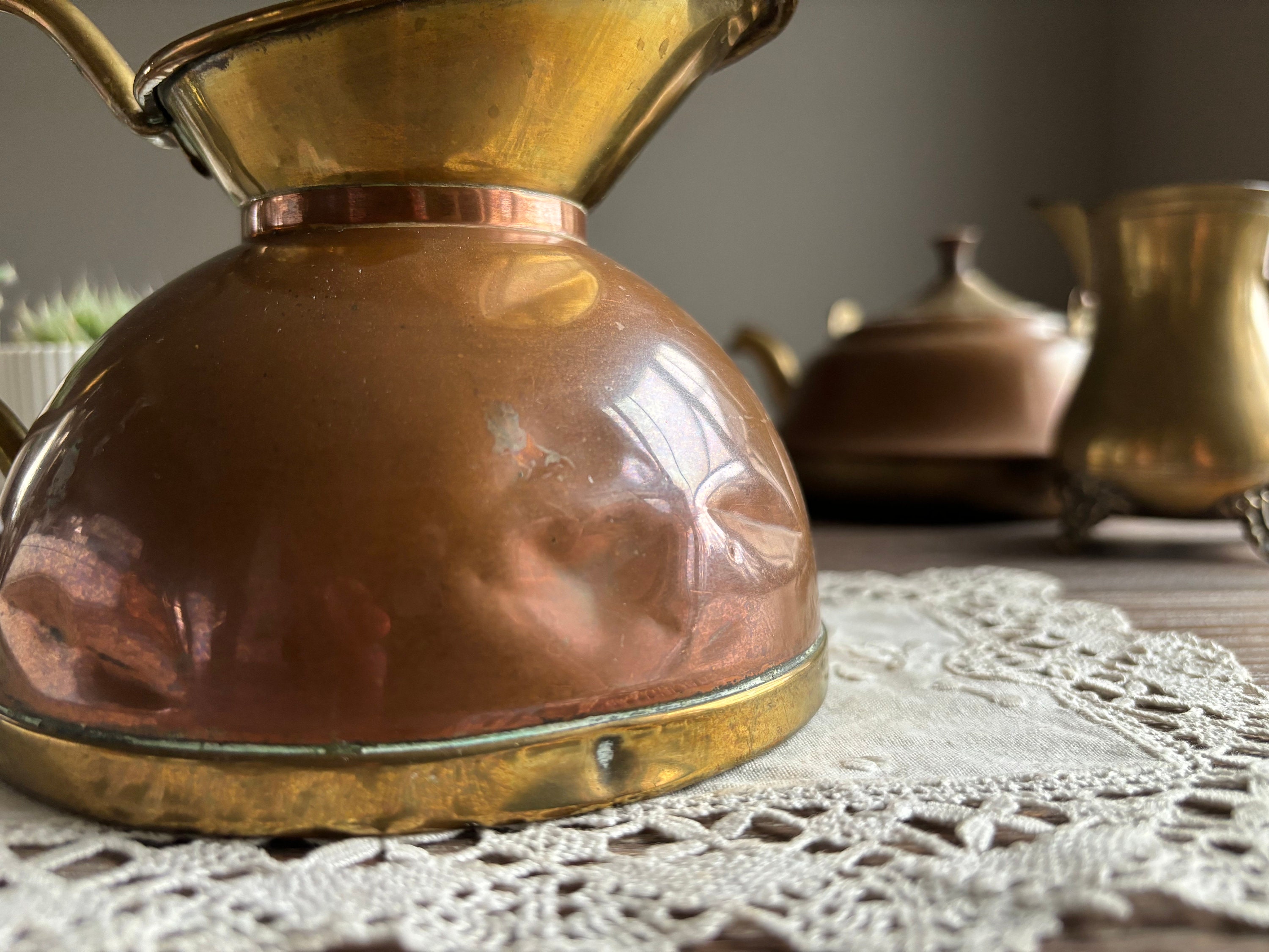 ヴィンテージ銅真鍮水差し、銅ピッチャー、ヨーロッパの古い