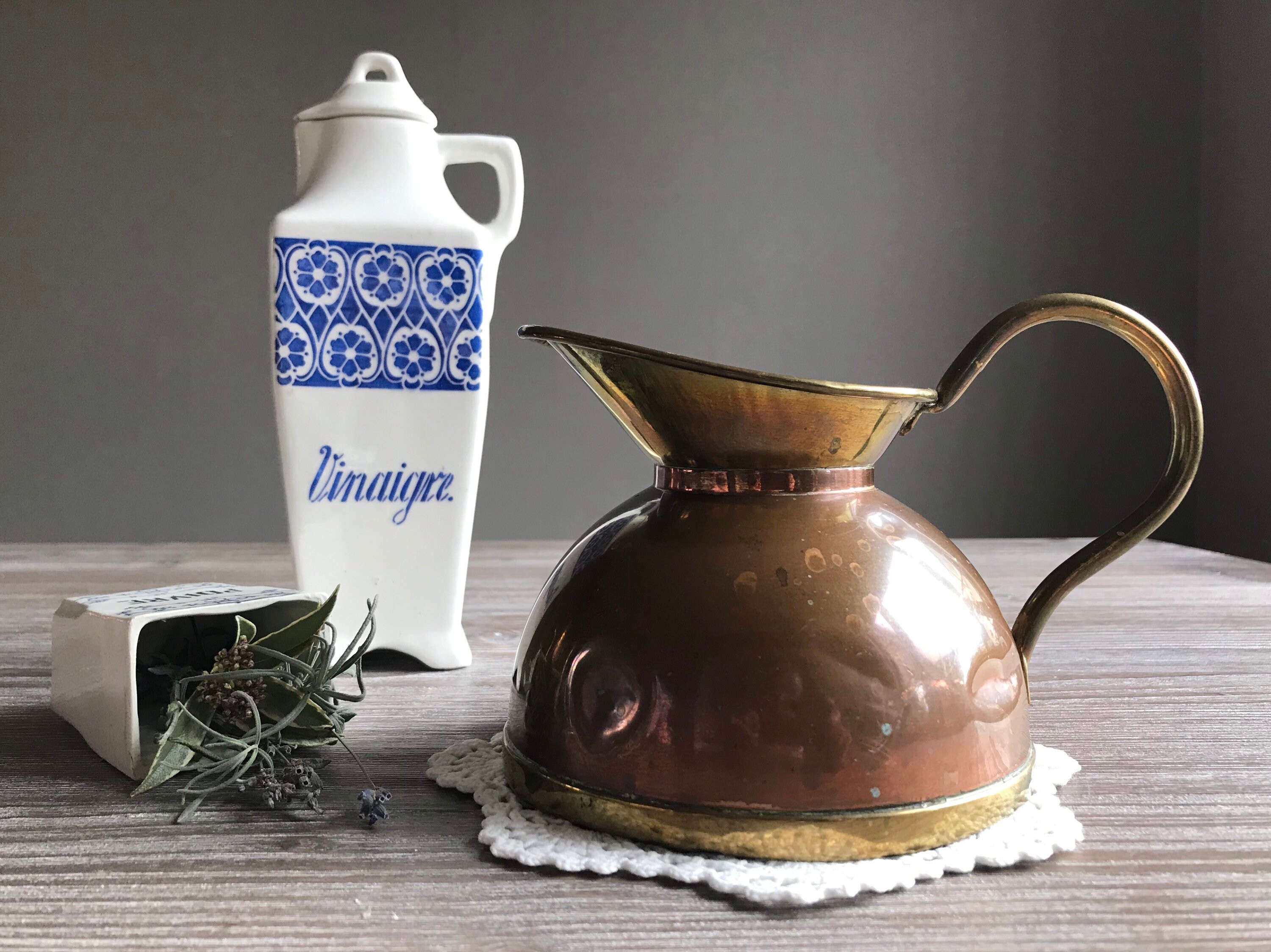 ヴィンテージ銅真鍮水差し、銅ピッチャー、ヨーロッパの古い