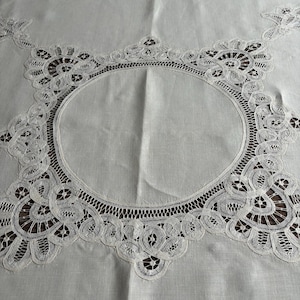 Vintage hand made bobbin lace tablecloth, Fine white cotton round table topper, Bruges Belgian lace, Embroidery cloth home decor, Femilux