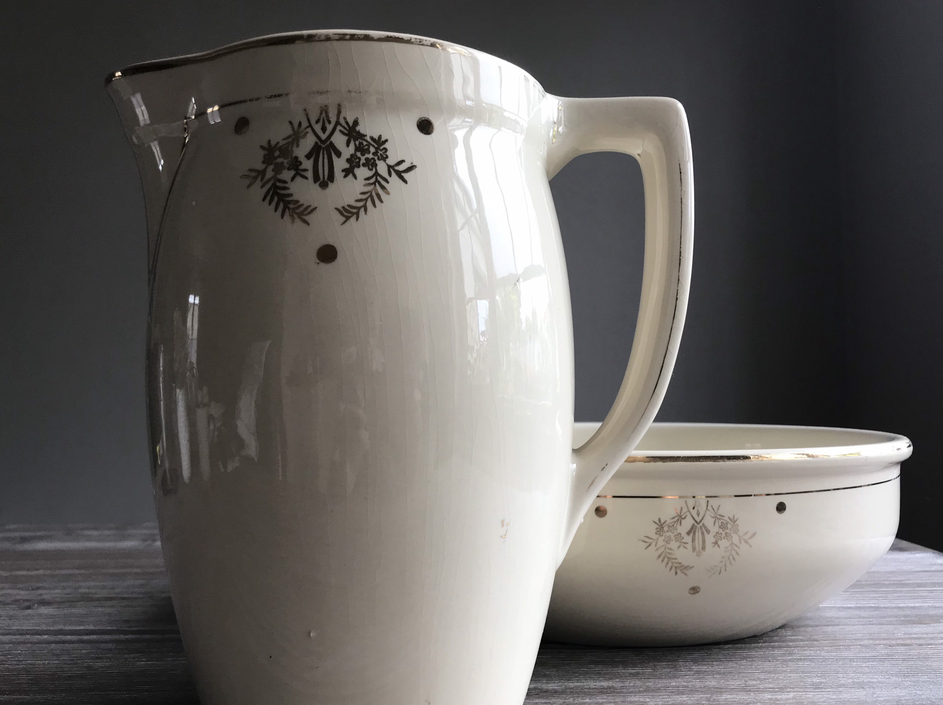 Antike Eisenstein Waschbecken und Krug BOCH La Louviere | Etsy