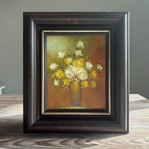 Vintage framed original oil painting, Signed, Roses flowers in vase, Floral painting, Mid century wall home decor, country farmhouse