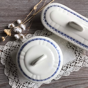 Vintage ironstone soap dish and toothbrush dish with lids, White blue ceramic dishes, whiteware, razor holder,  bathroom decor