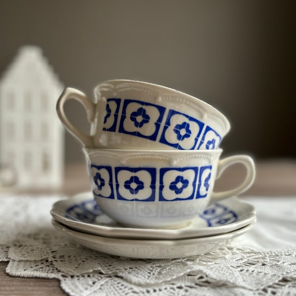 Vintage 2 tea cups with saucers, BOCH la Louviere ceramic porcelain, Mid centiry, white cobalt indian blue transferware, whiteware