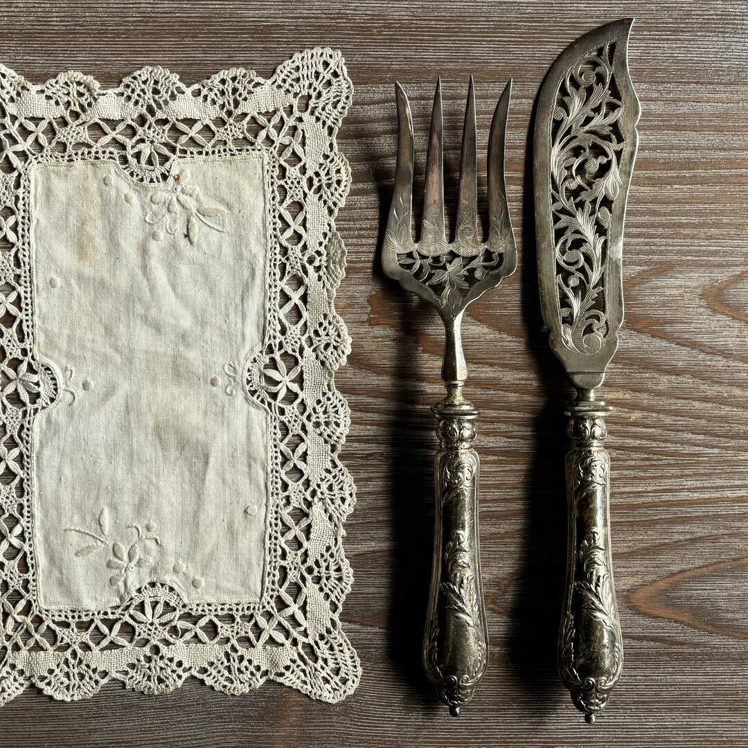 'Petit Baroque' serving fork Kitchen kits and utensils