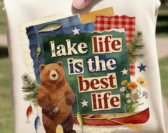 La vita sul lago è la vita migliore - Immagine PNG per sublimazione / Design per maglietta con orso pescatore / Clipart rustica DTF UVDTF