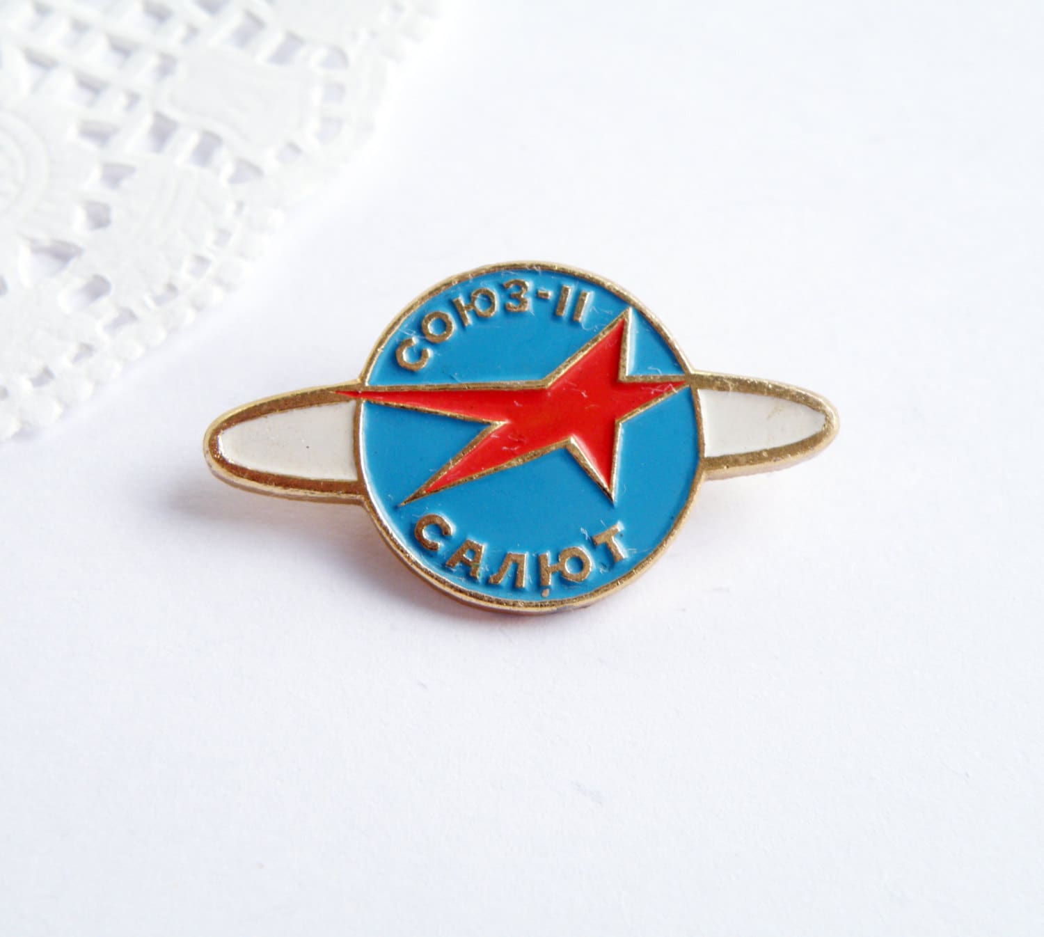 Venera-10 Venus Lander Space Spacecraft Vintage Russian Soviet USSR Pin Badge