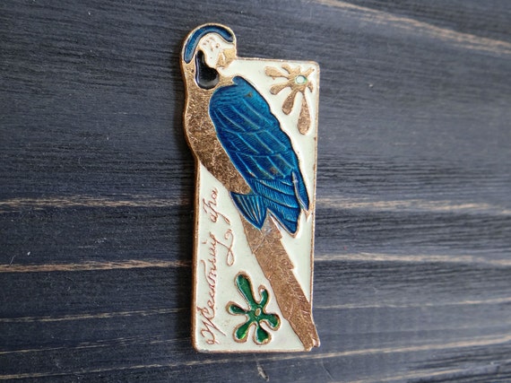 Parrot Bird pin Hipster backpack pins Vintage Bird badge Metal pin button Back to school gift Blue enamel pin badge Sister gift Teen gift