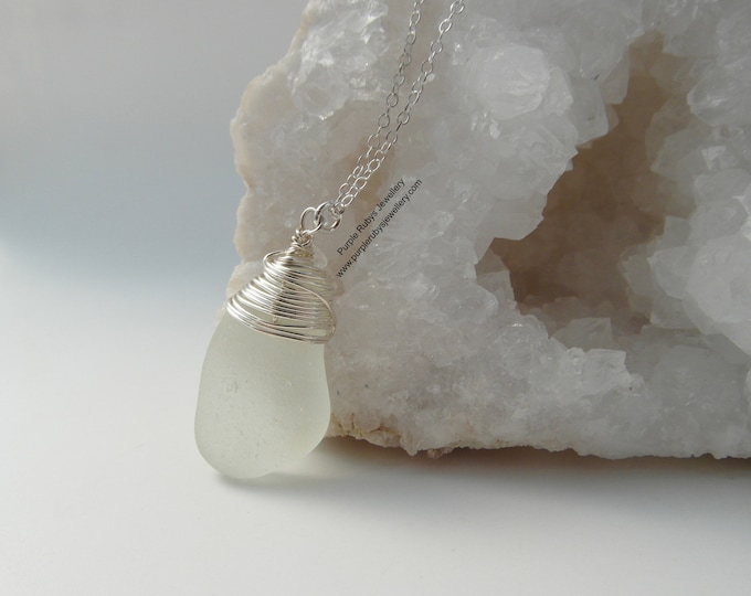 Cornish Mermaids Tear Necklace in White