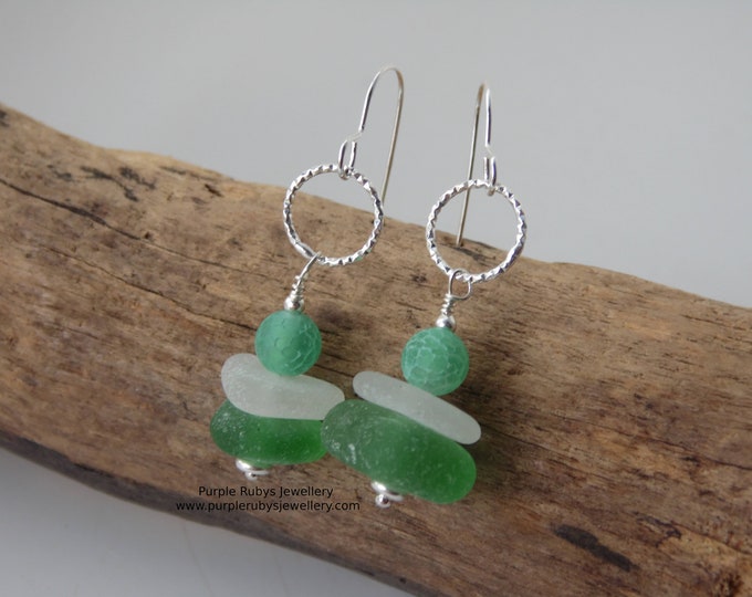 Marazion Portreath Sea Glass Stack in White & Bottle Green on Diamond Cut Rings Earrings