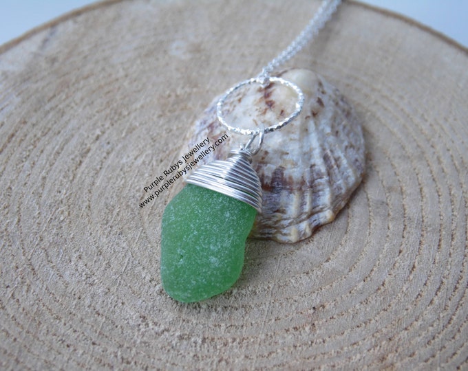 Bottle Green Portreath Sea Glass on Diamond Cut Ring Necklace