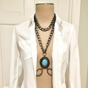 Set von zwei, Türkis Metall Schulter Halskette, Gunmetal Choker, handgemachte Boho Ketten, Graphite Grau Mode Körperschmuck, Unisex Boho