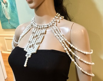 Great Gatsby Shoulder Necklace, Handmade Wedding Jewelry, Classy Bridal Glass Pearl Shoulder Necklace, White Necklace, Pearl Arm Chains