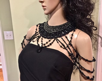 Wedding Beaded Jewelry, Black Shoulder Necklace, Nu Goth Fashion, Trendy Victorian Mourning Jewelry, Gothic Bride Necklace, Shoulder Chains