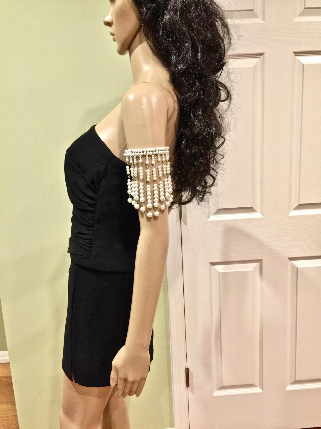 White Pearl Arm Jewelry Wedding Pearl Accessory Luxurious Etsy