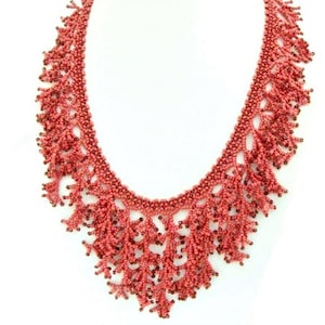 Rode statementketting, franjeketting, rode statementketting slabbetje, rode sieraden voor vrouwen, rode kralenketting, boho-rode ketting