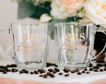 Mr & Mrs Coffee Mug Pair (SET of 2) Engraved Personalized Couples Glass Mug, Custom Wedding Gift, Couples Christmas Gift, Engagement Mug