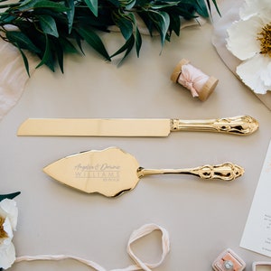 Personalized Gold Wedding Cake Knife and Server Set 2pc Custom Engraved Classic Gold Cake Serving Set, Personalized Wedding Gift image 1