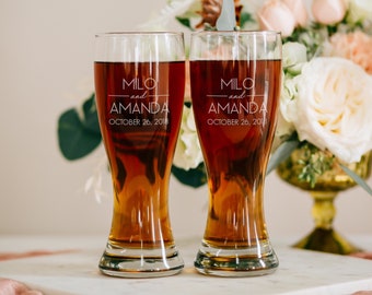 Personalized Couples Wedding Beer Glasses (Set of TWO) Pair Custom Engraved Hourglass Beer Pilsners, Engagement Glass, Anniversary Glasses